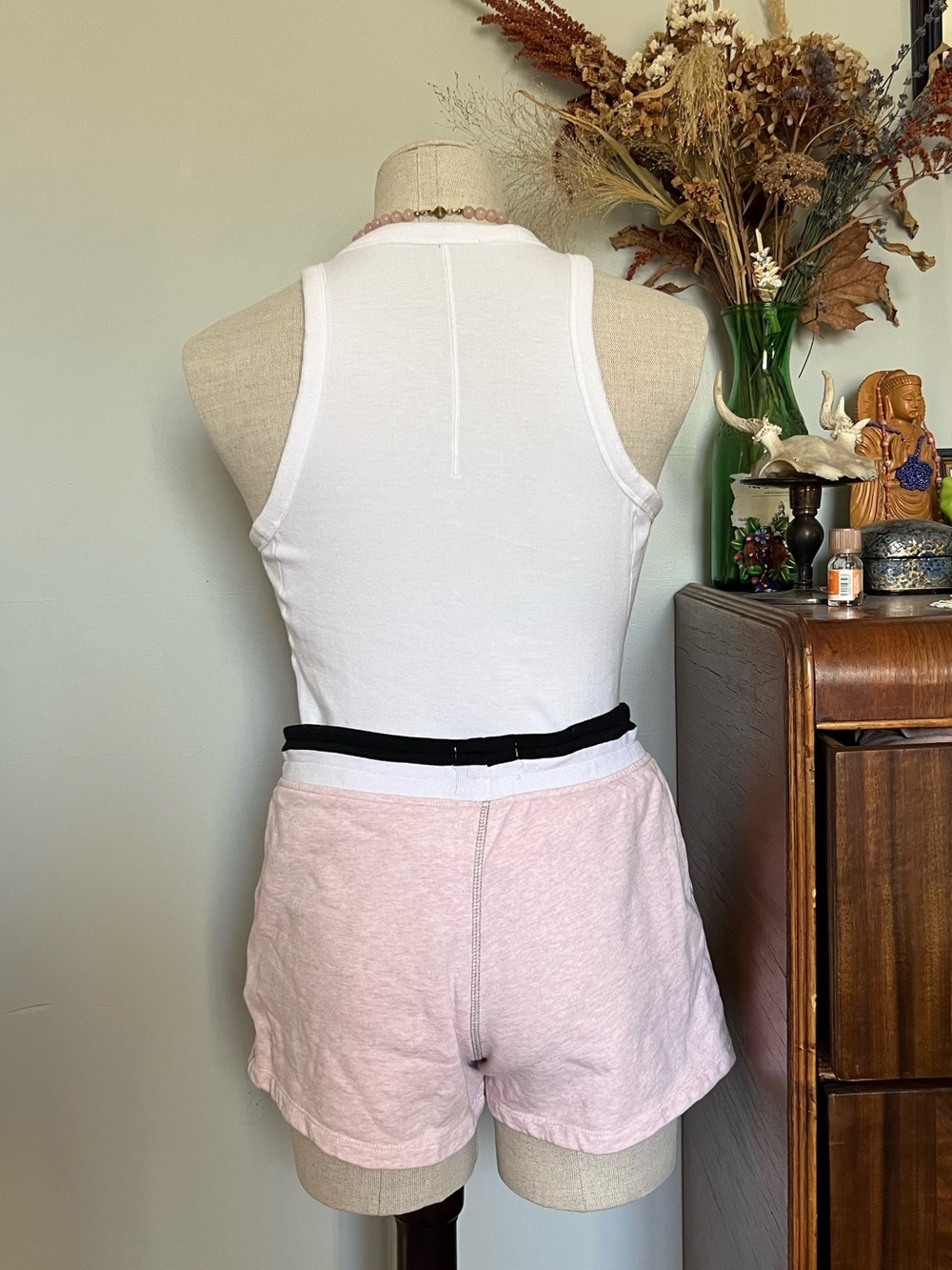 Lululemon White Ribbed Tank Top - Picture 3 of 8